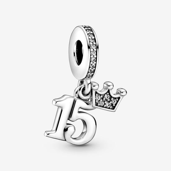 D1876 15 Crown Charm