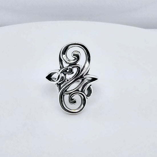 R944 Swirl Ring