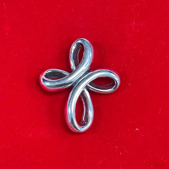 D1946 Big Infinity Ribbon Cross Pendant