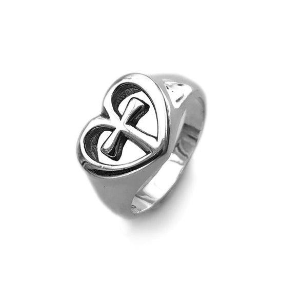 R896 Cross Heart Ring