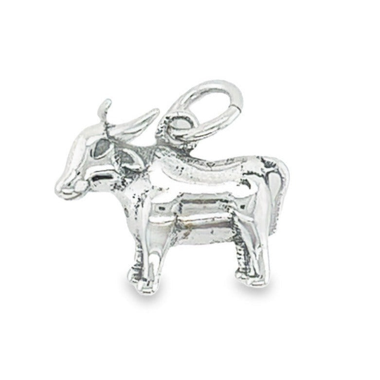 D55 Bull Pendant