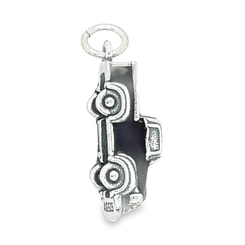 D1293 Black Truck Pendant