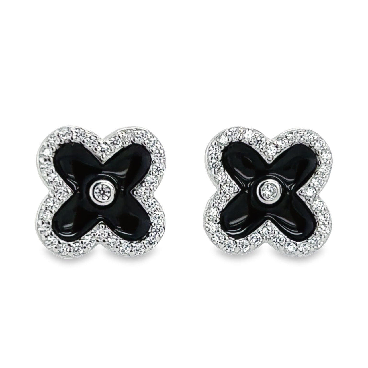 A523 Black Clover Flower Post Earrings