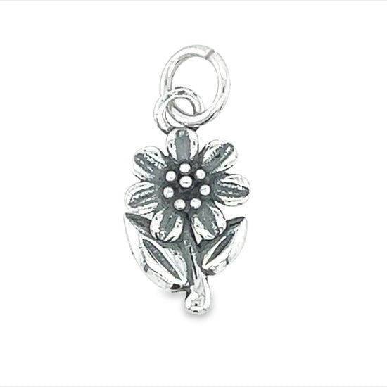 D1426 Daisy Flower Pendant