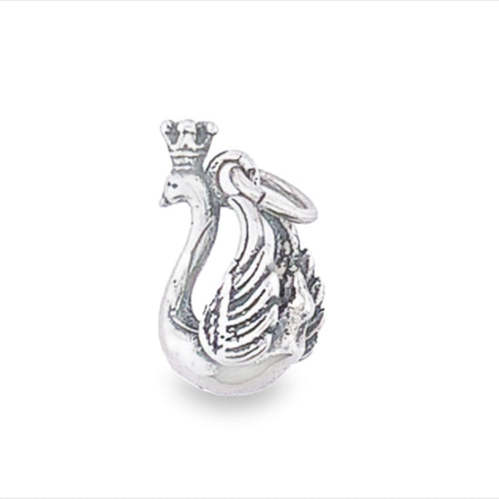 D43 Swan Pendant